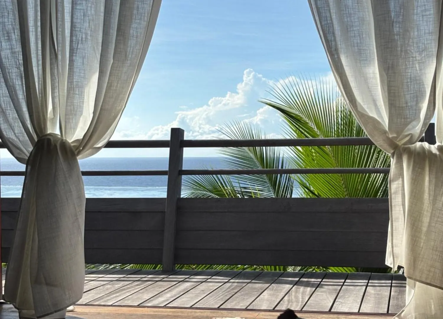 Bed & Breakfast Le Fare Tianee, Residence Legends Moorea