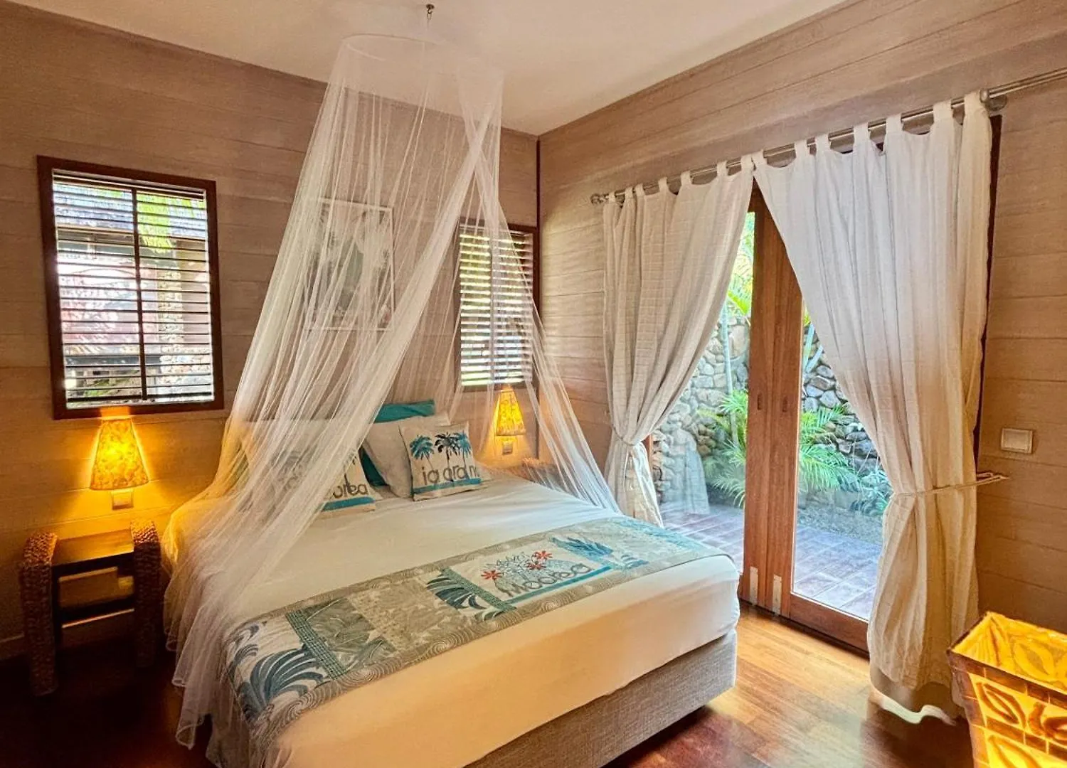 Le Fare Tianee, Residence Legends location