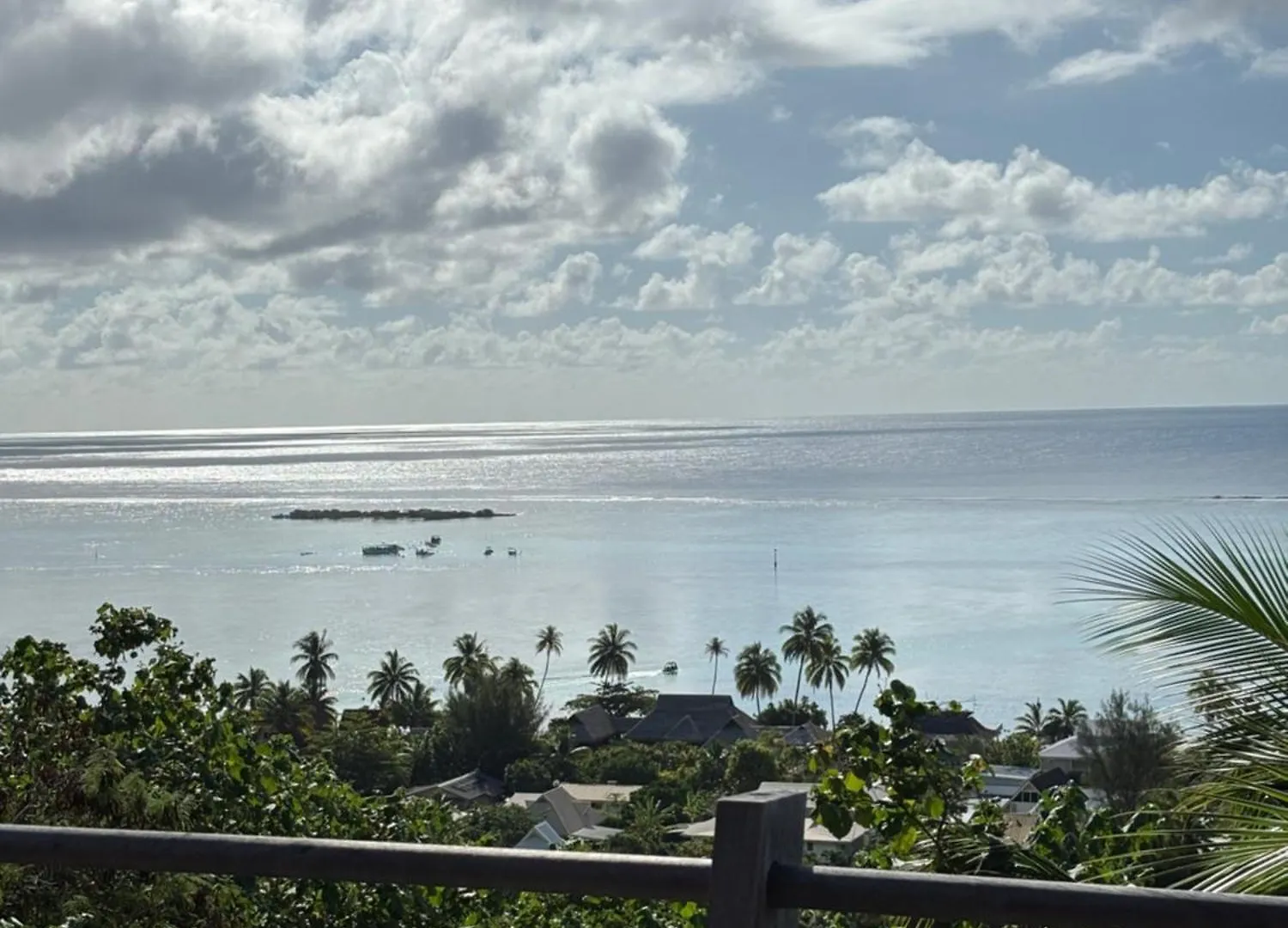 Bed & Breakfast Le Fare Tianee, Residence Legends Moorea